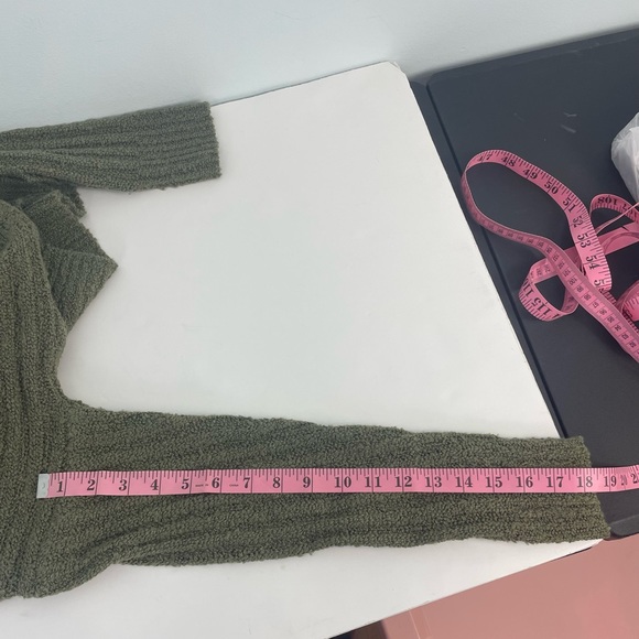 Green Cropped Sweater Button Down Size Extra Small - Picture 6 of 8